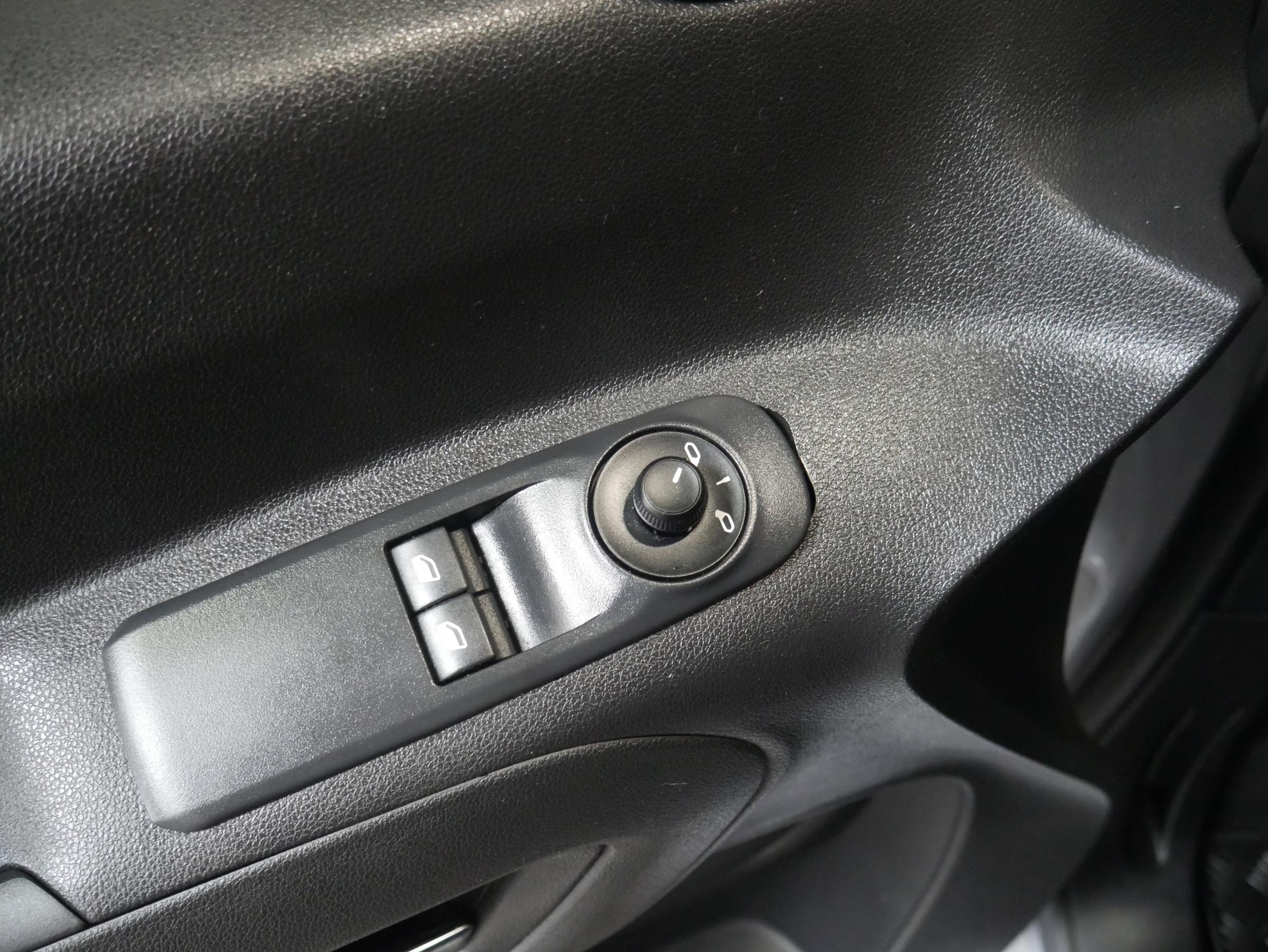 Opel Combo, 2022 - pohled č. 11