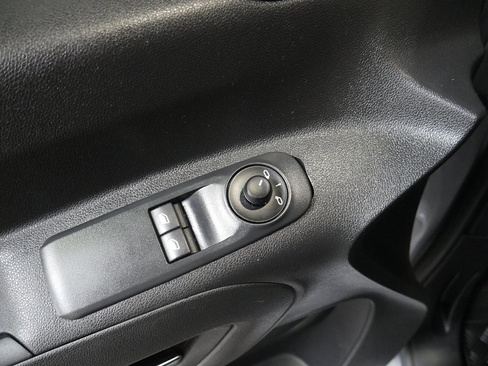 Opel Combo 1.2T  Life