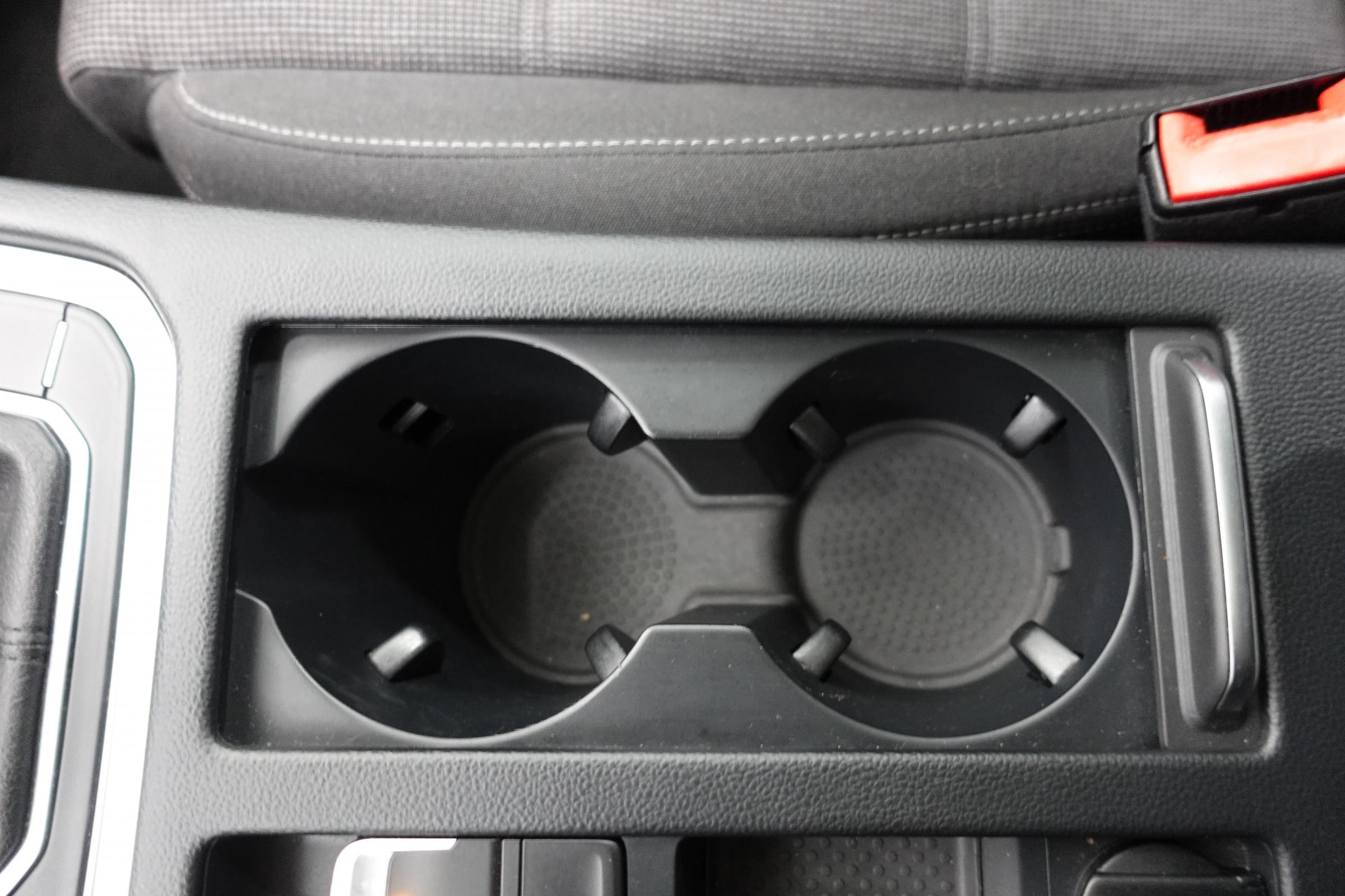 Volkswagen Passat, 2015 - pohled č. 19