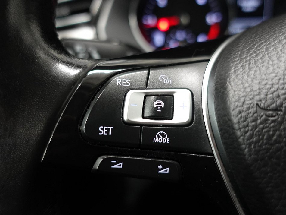 Volkswagen Passat 2.0 TDi Comfortline