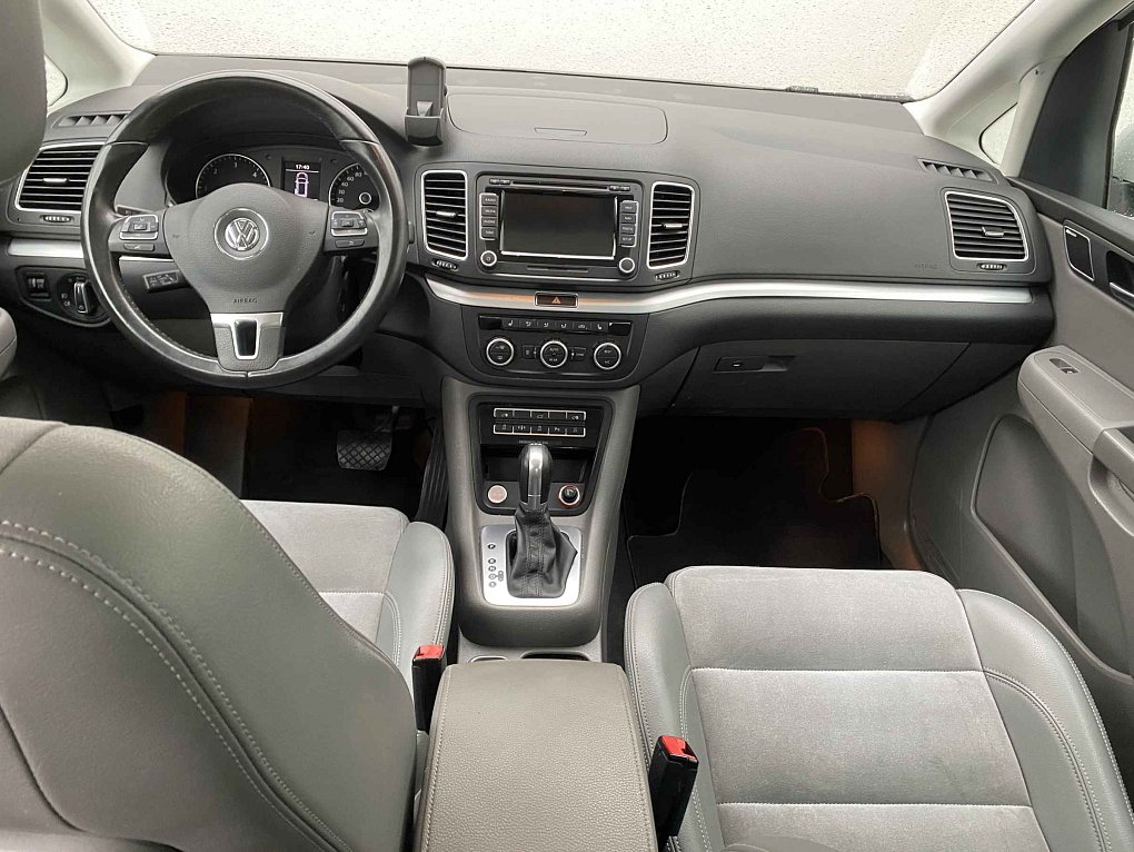 Volkswagen Sharan 2.0 TDi Highline