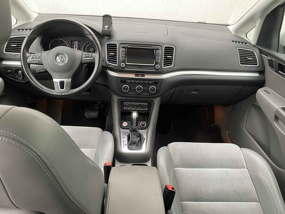 Volkswagen Sharan 2.0 TDi Highline