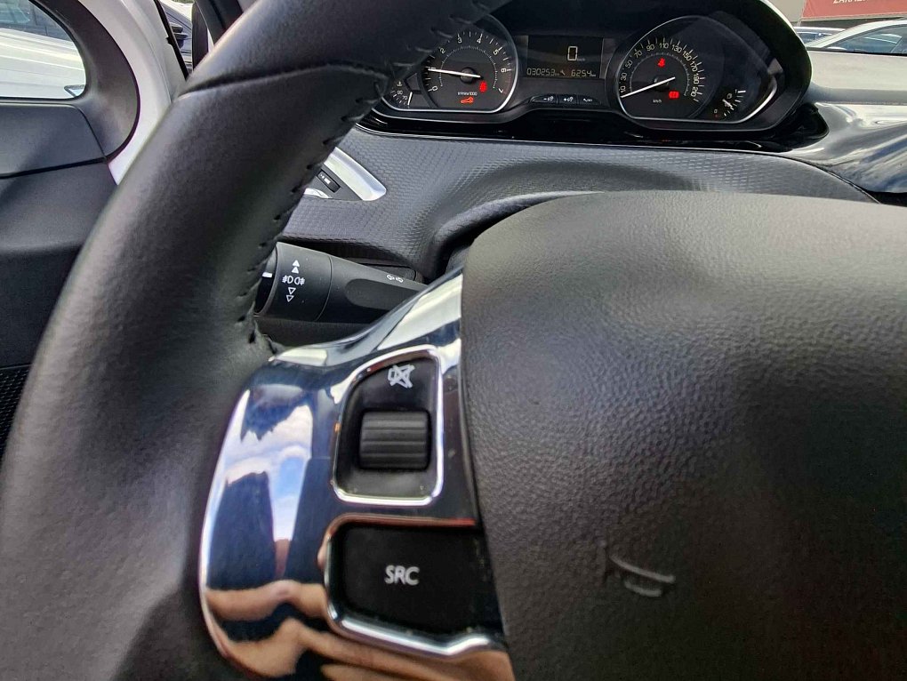 Peugeot 2008 1.2PT Active