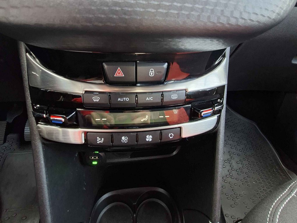 Peugeot 2008 1.2PT Active