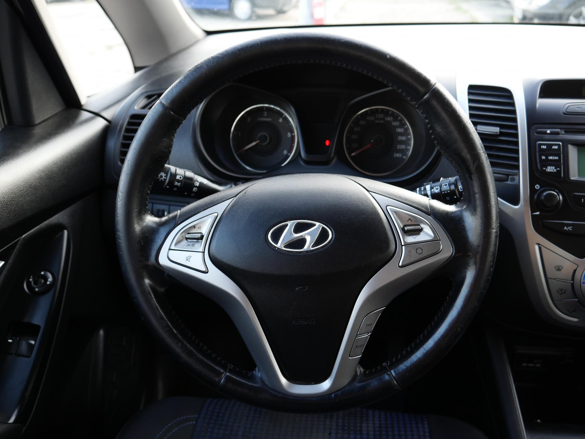 Hyundai ix20, 2012 - pohled č. 13