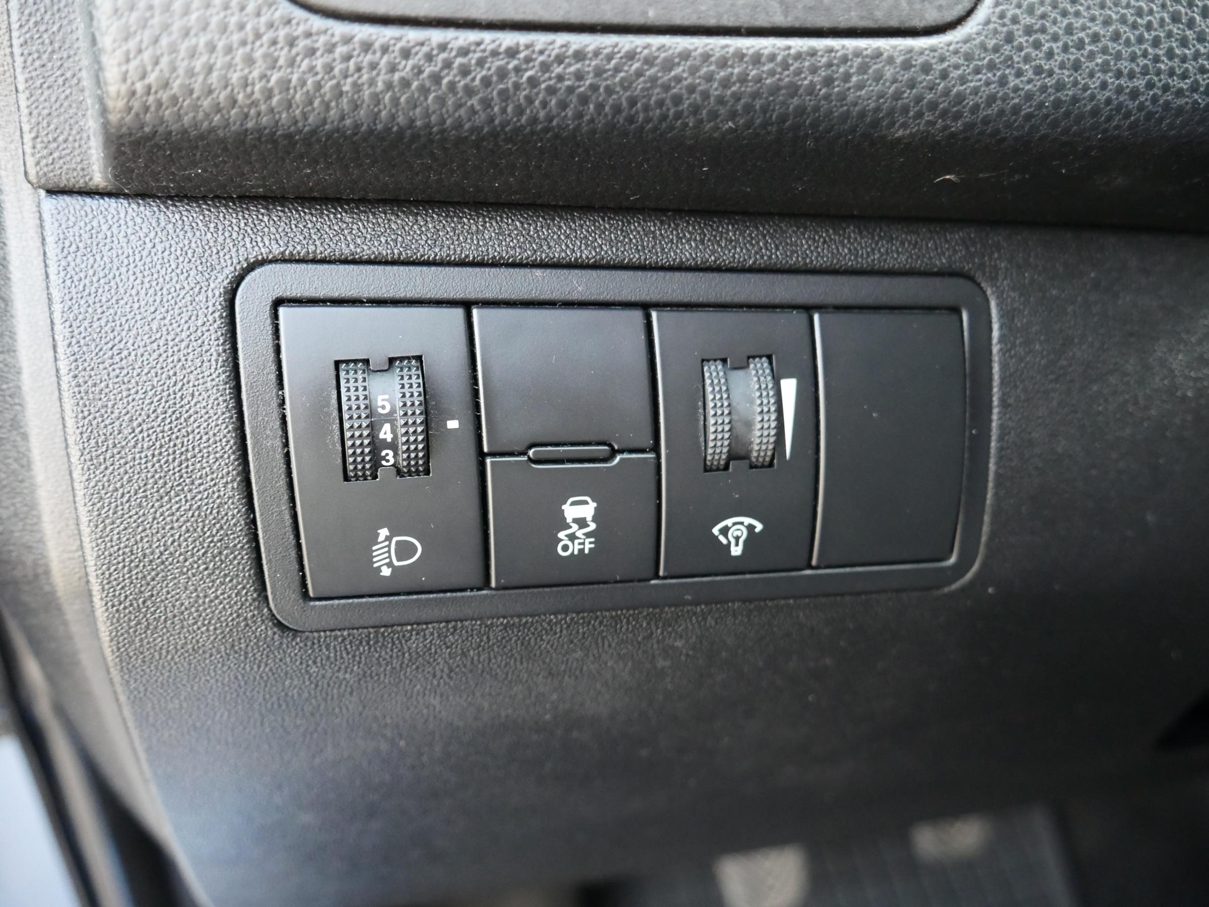 Hyundai ix20, 2012 - pohled č. 14