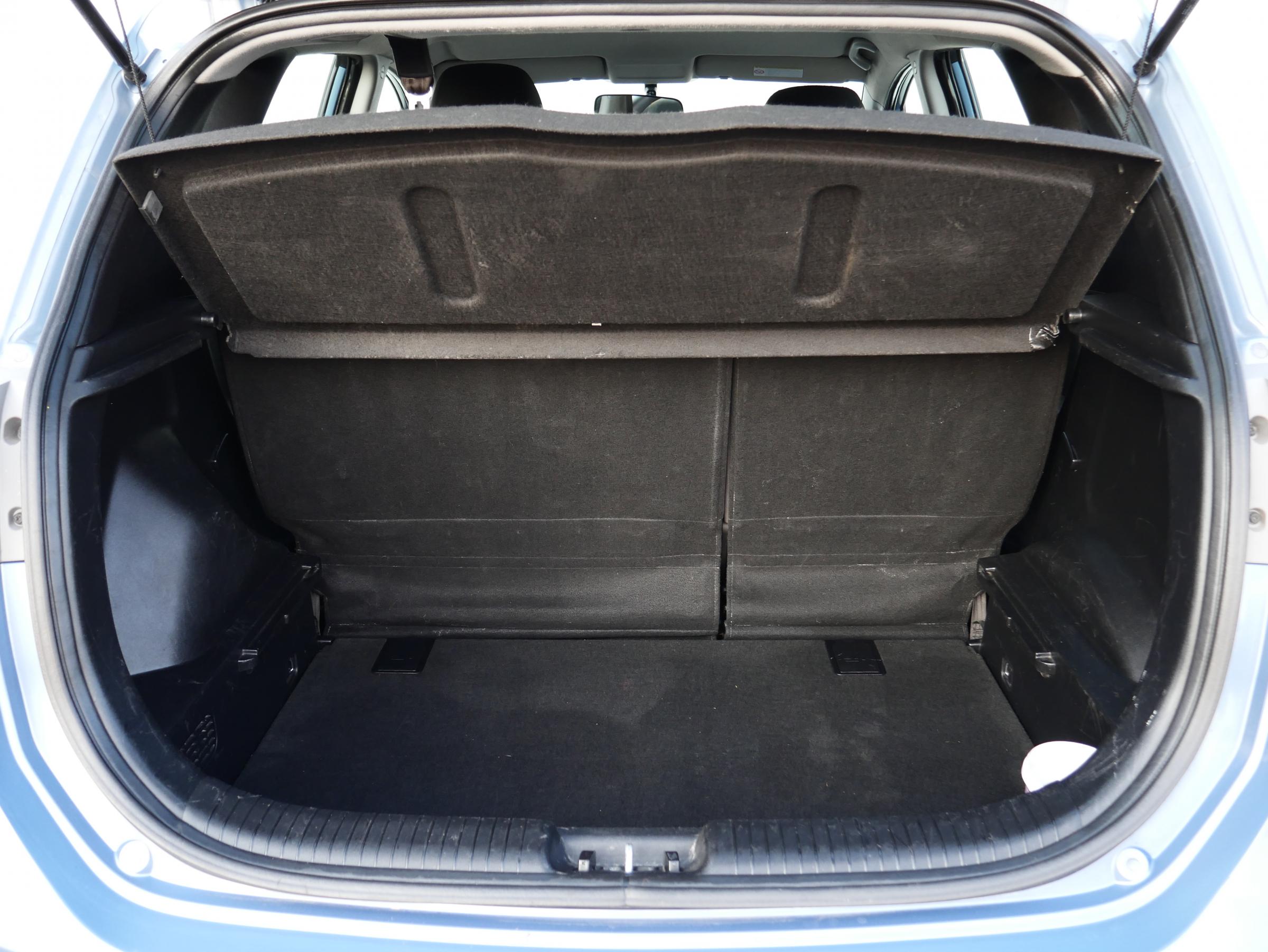 Hyundai ix20, 2012 - pohled č. 7