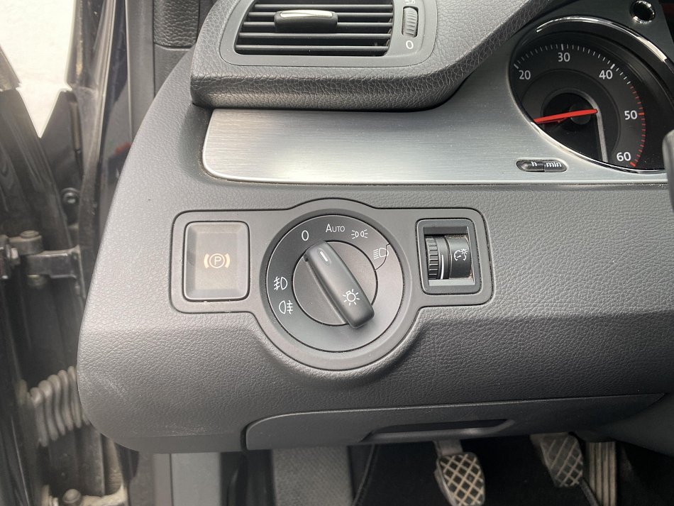 Volkswagen Passat 2.0 TDi Highline