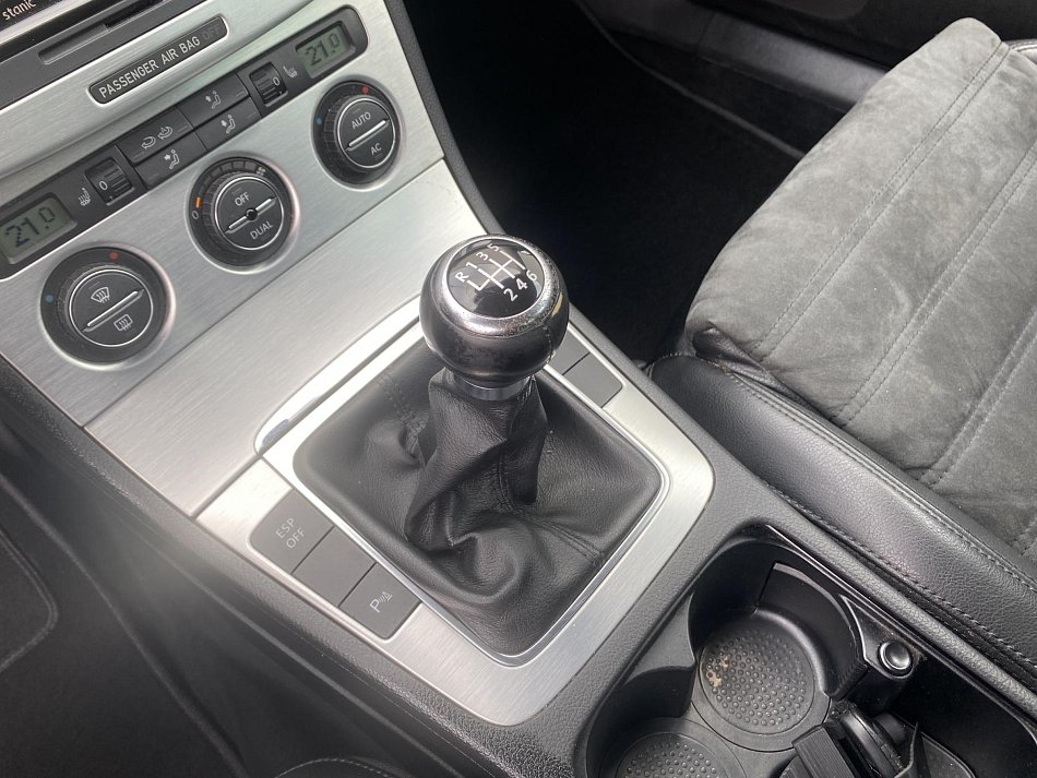 Volkswagen Passat 2.0 TDi Highline