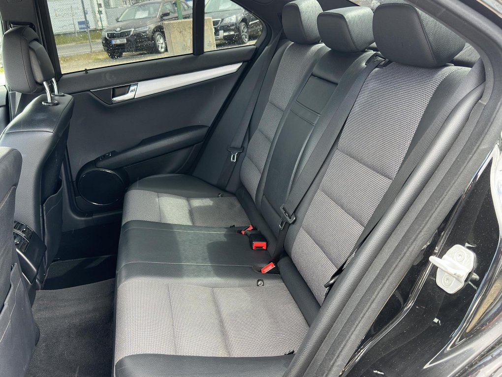 Mercedes-Benz Třída C 1.8K  C200