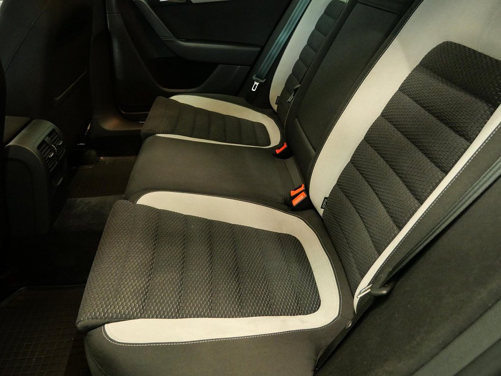 Volkswagen Passat 2.0tdi 