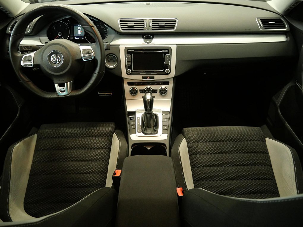 Volkswagen Passat 2.0tdi 