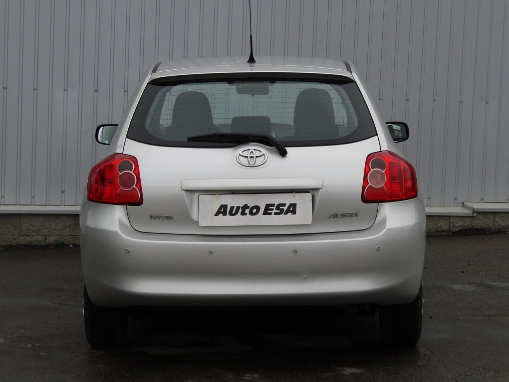Toyota Auris 1.3 VVT-i 