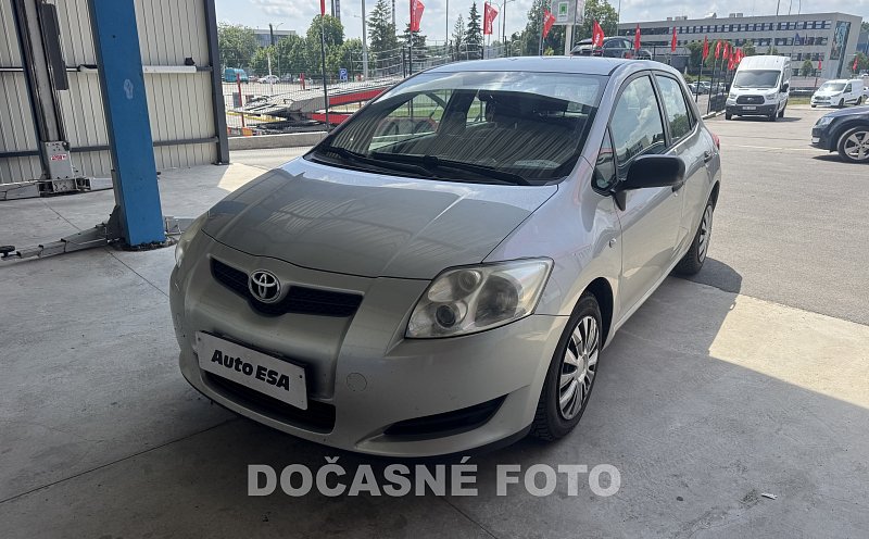 Toyota Auris 1.3 VVT-i 