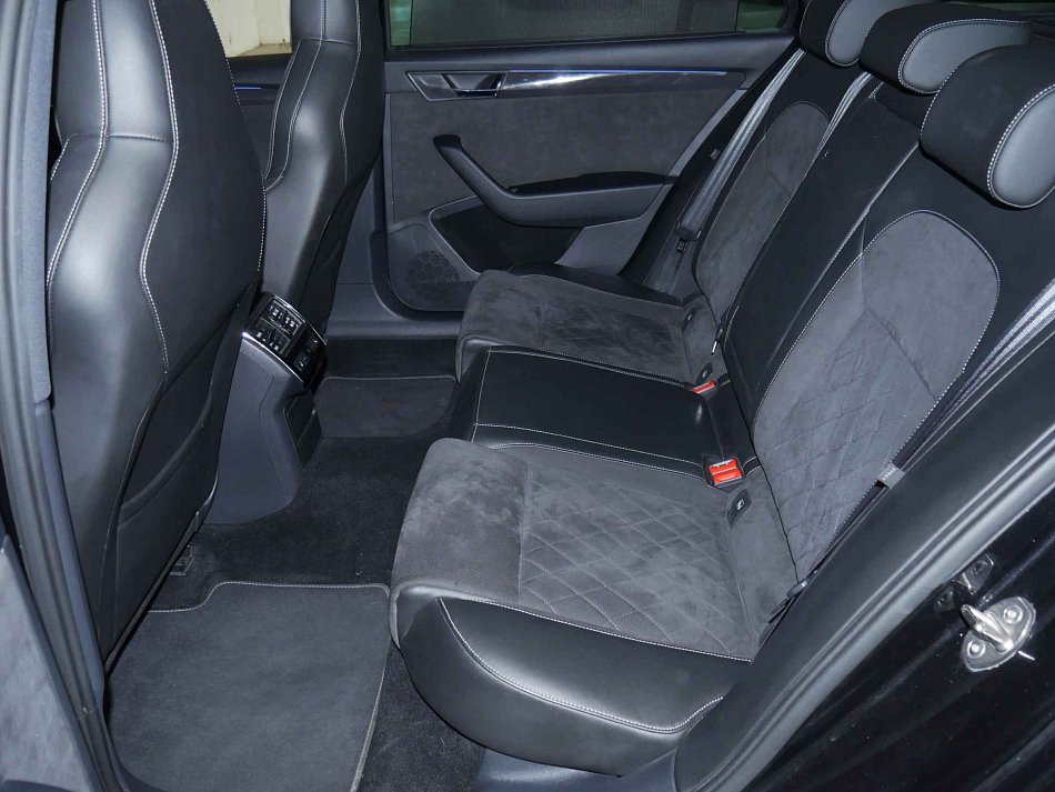 Škoda Superb III 2.0 TDI  4x4