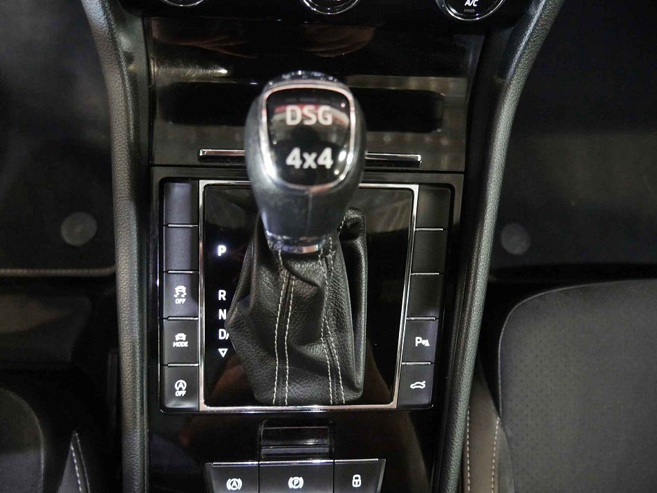 Škoda Superb III 2.0 TDI  4x4