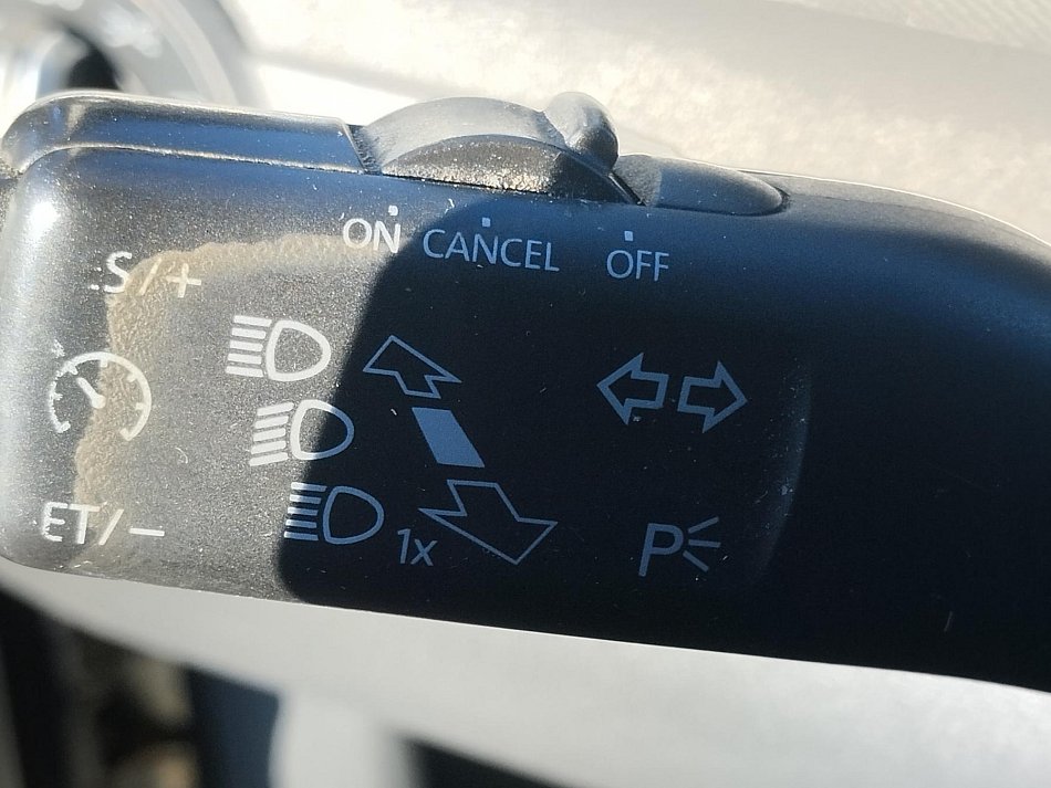 Volkswagen Touran 2.0TDi Match