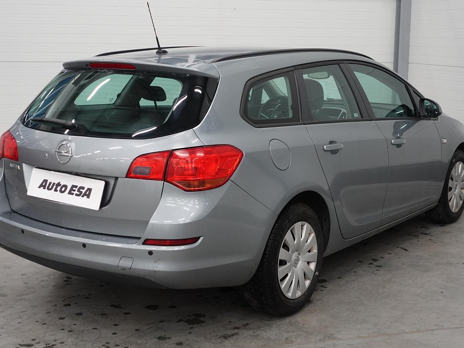 Opel Astra 1.6i 