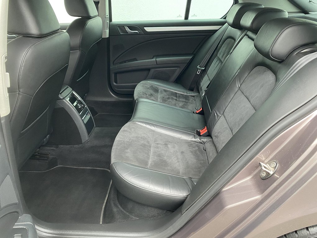 Škoda Superb II 2.0 TDi Ambition