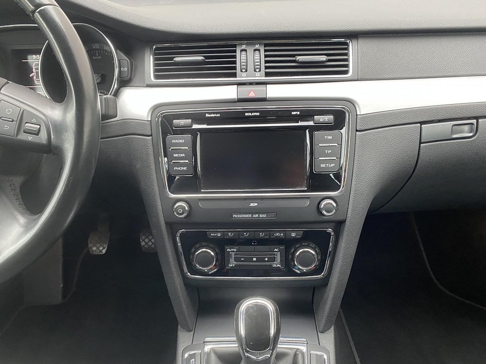 Škoda Superb II 2.0 TDi Ambition