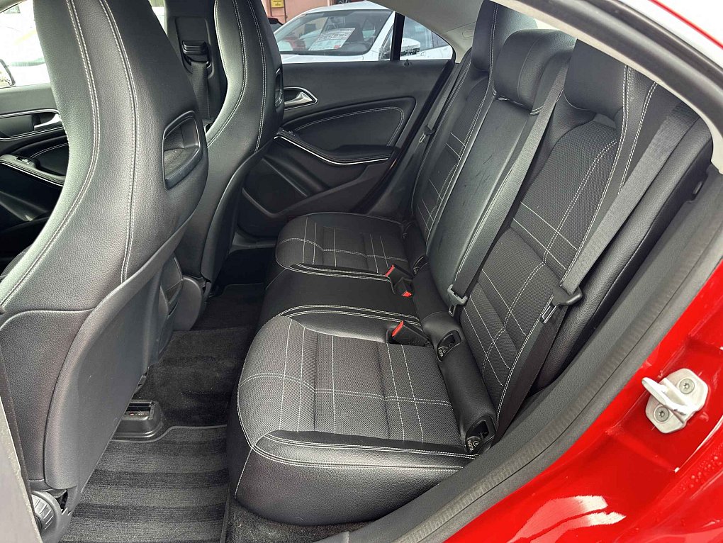 Mercedes-Benz CLA 1.8 CDi  200 CDi