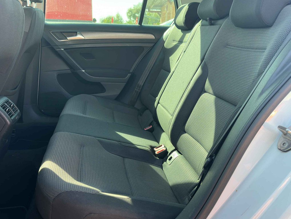 Volkswagen Golf 1.4TSi 