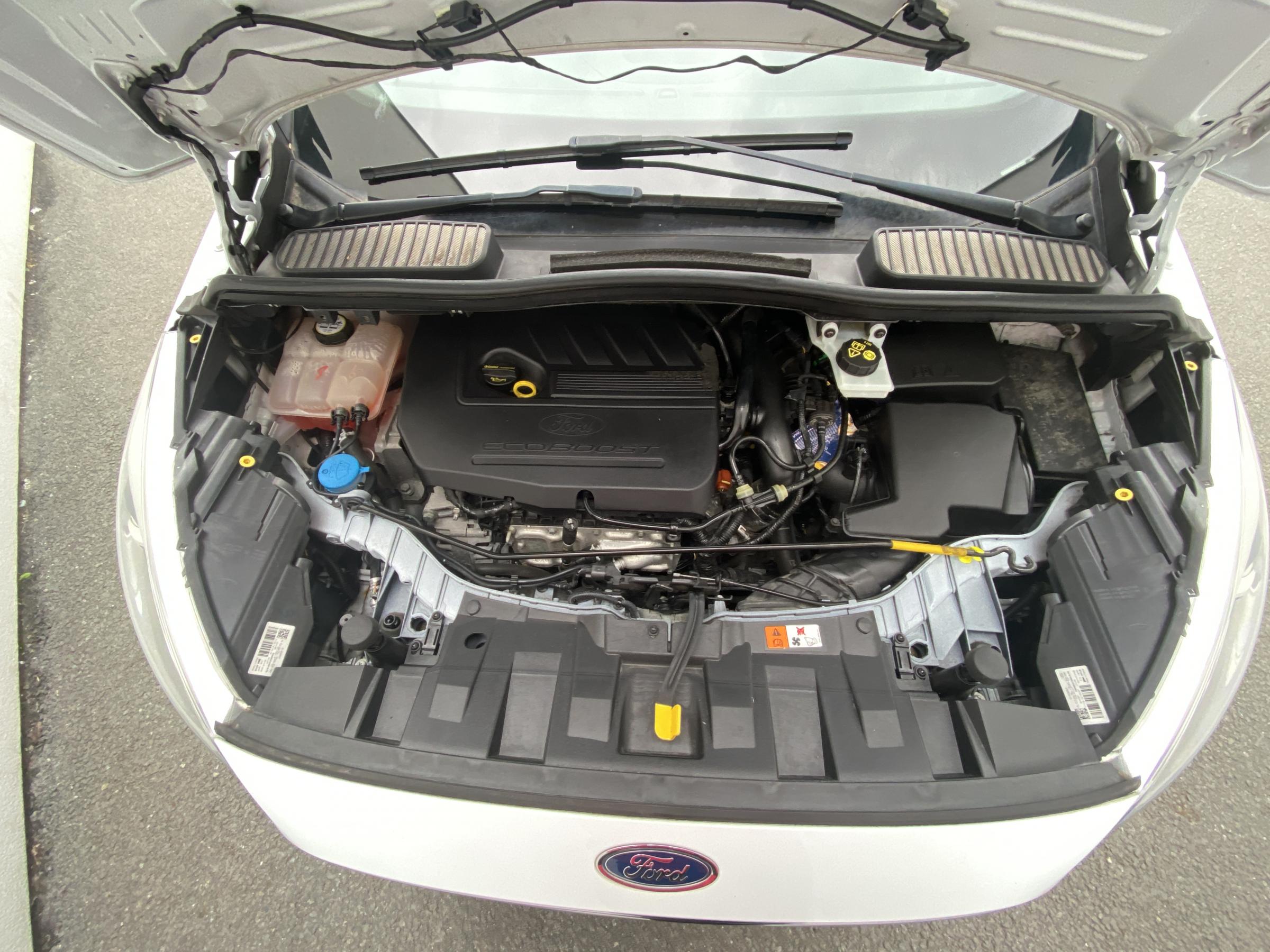 Ford C-MAX, 2015 - pohled č. 8
