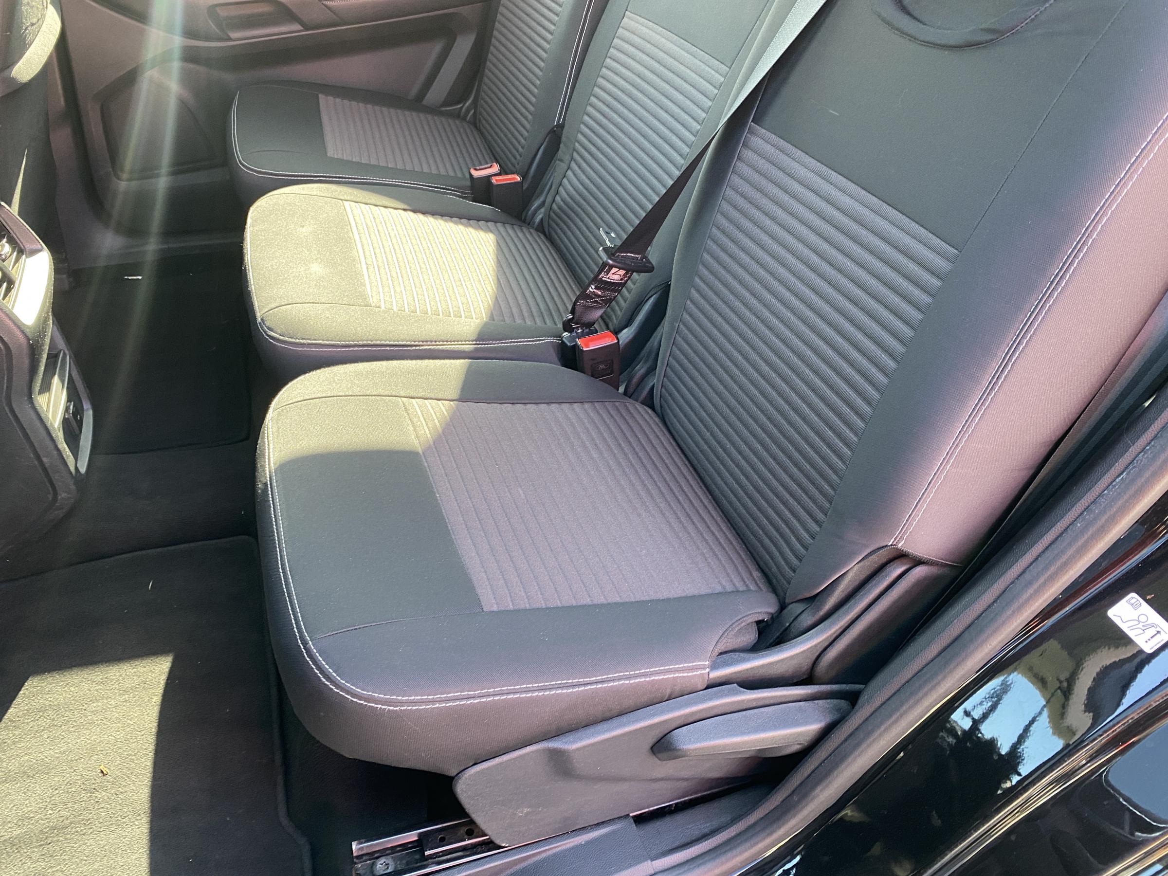 Ford S-MAX, 2016 - pohled č. 10