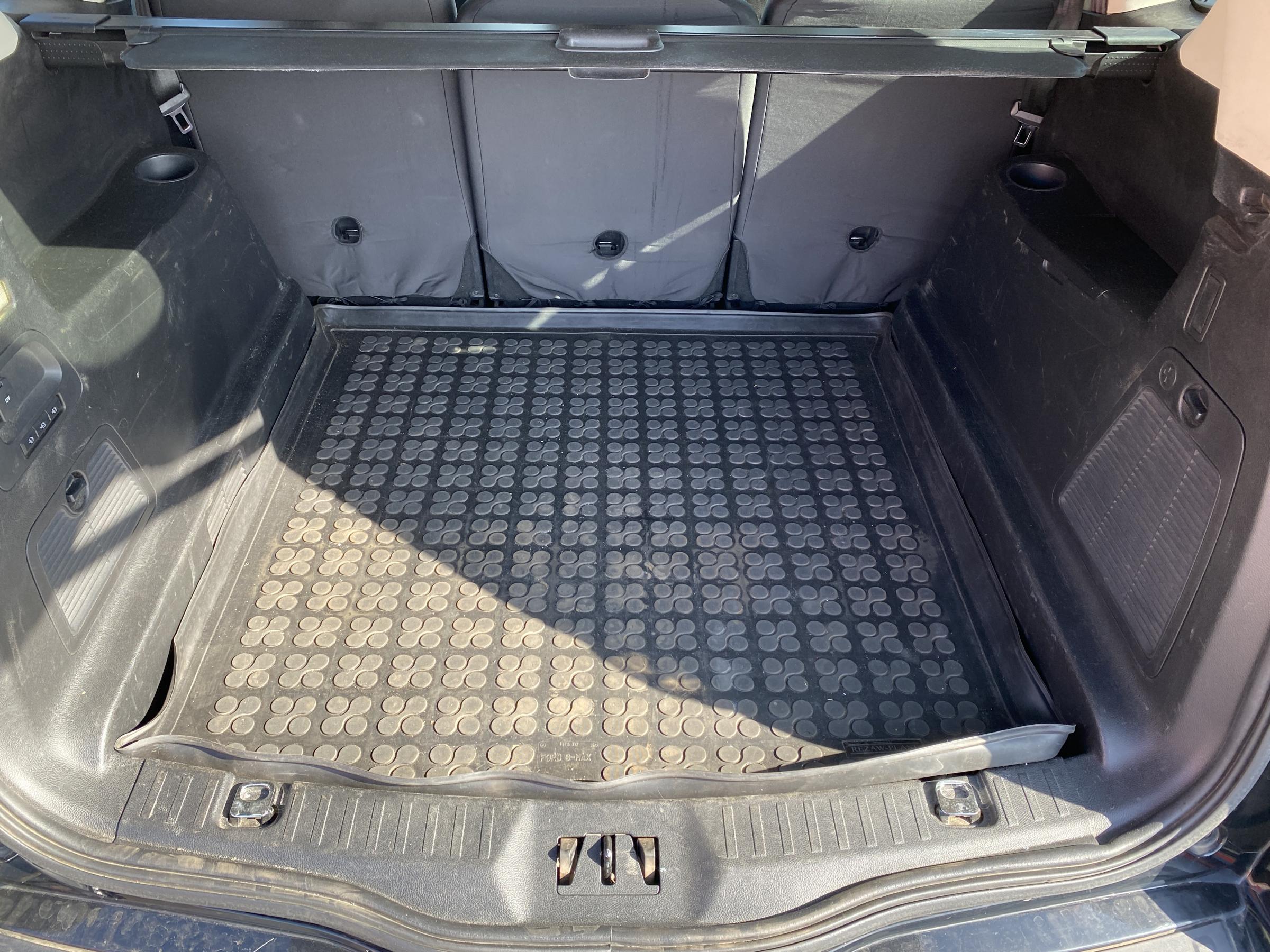 Ford S-MAX, 2016 - pohled č. 7