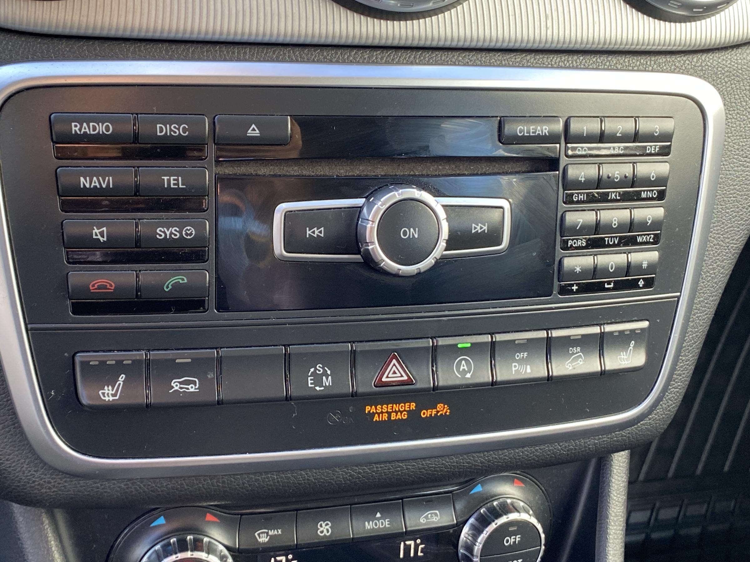 Mercedes-Benz GLA, 2015 - pohled č. 17