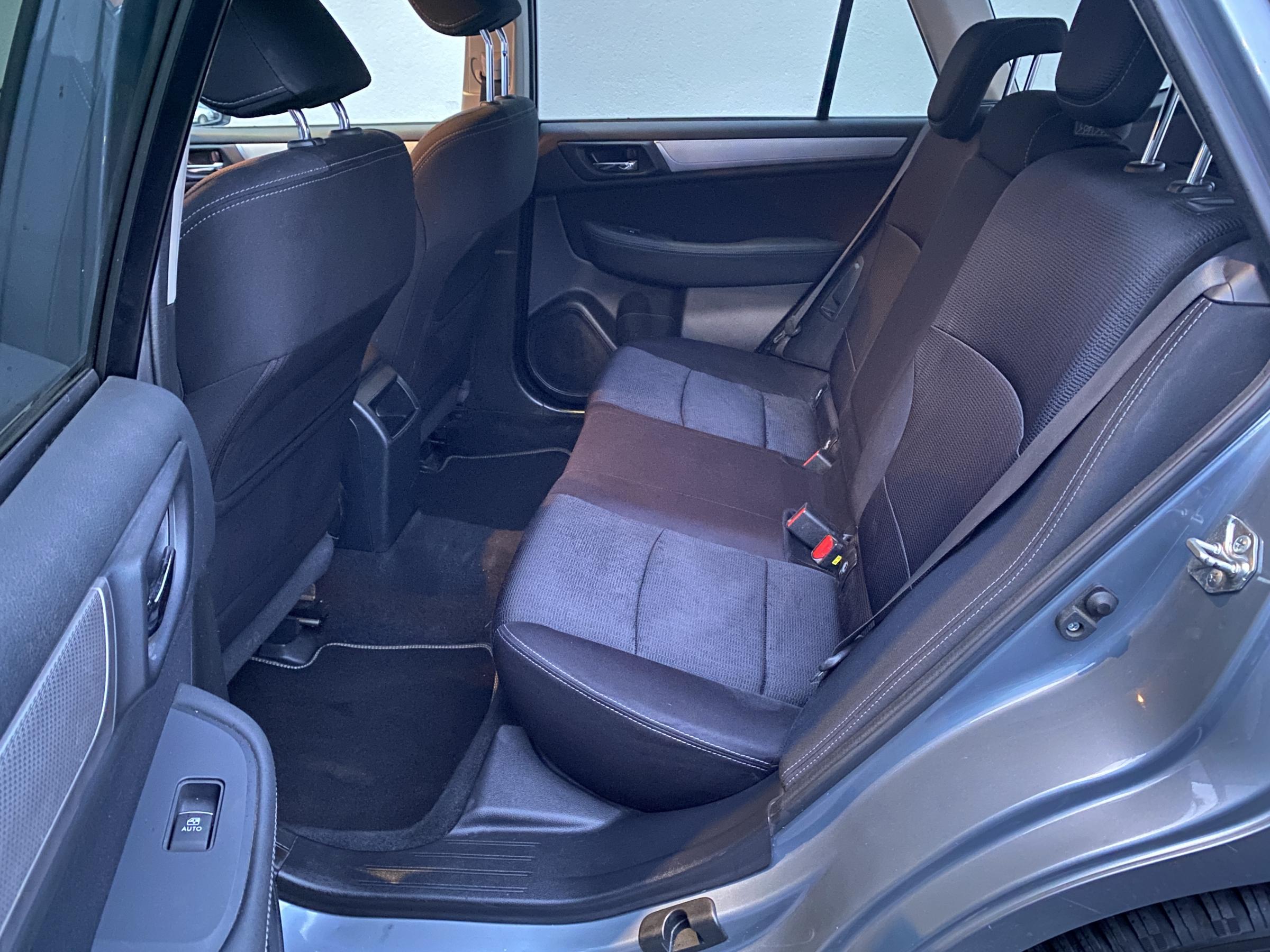 Subaru Outback, 2015 - pohled č. 10