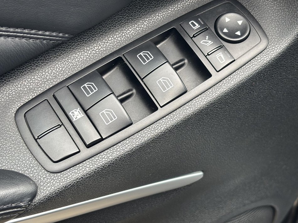 Mercedes-Benz Třída M 4.0CDi  450 4M