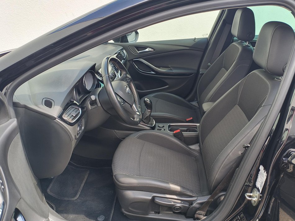 Opel Astra 1.6 CDTi Innovation