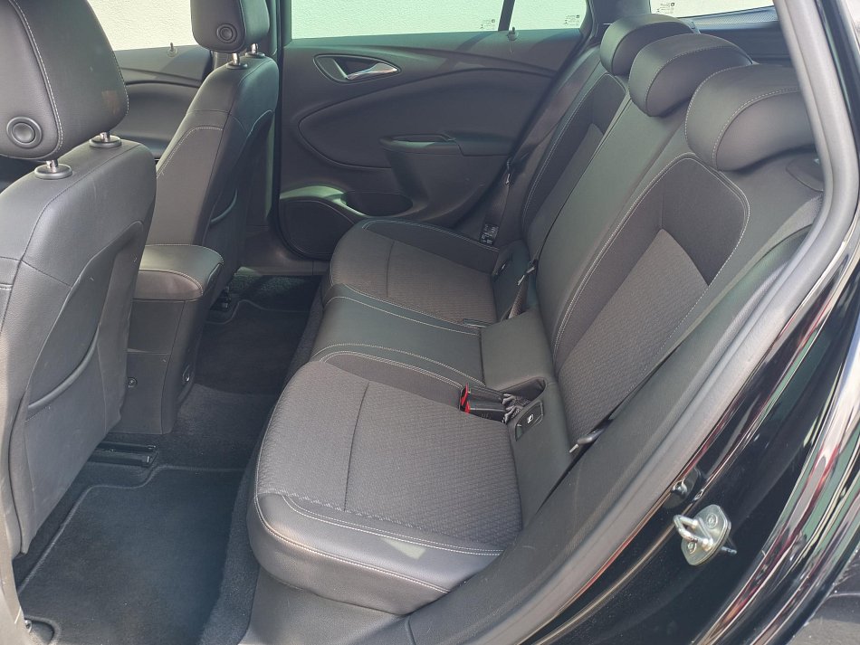 Opel Astra 1.6 CDTi Innovation