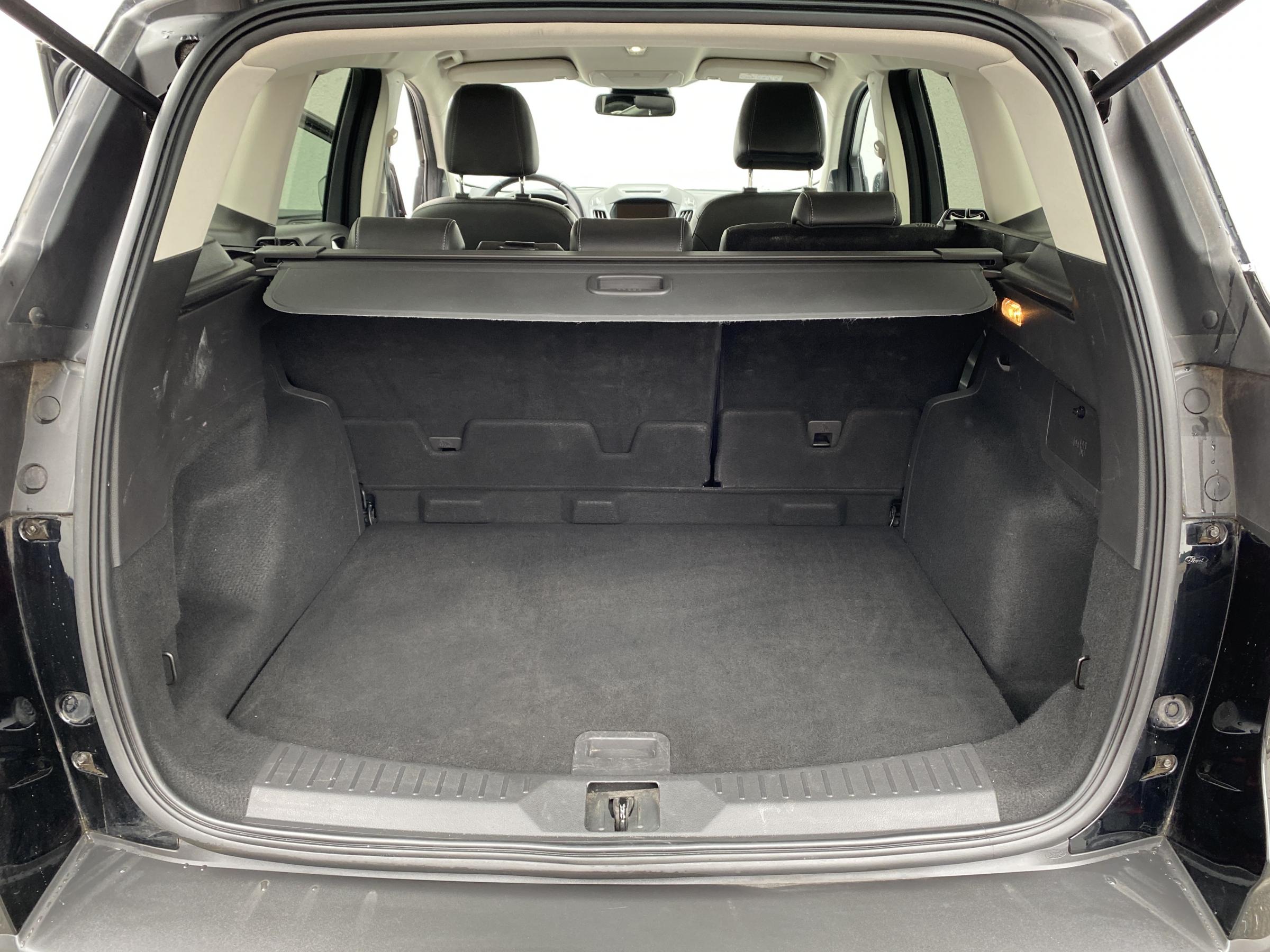 Ford Kuga, 2015 - pohled č. 7