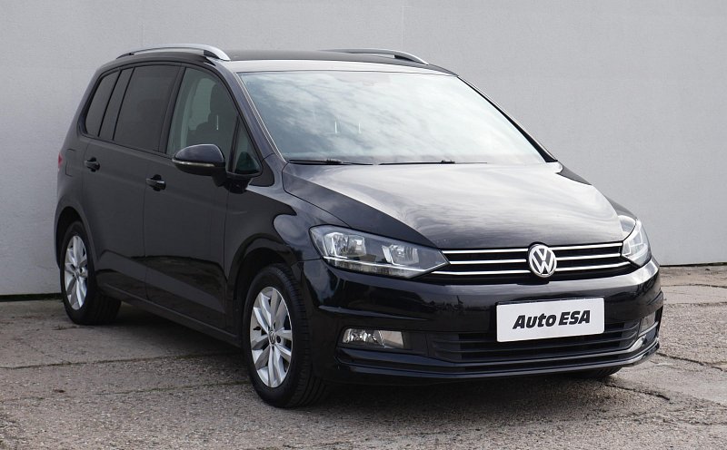 Volkswagen Touran 2.0 TDi 