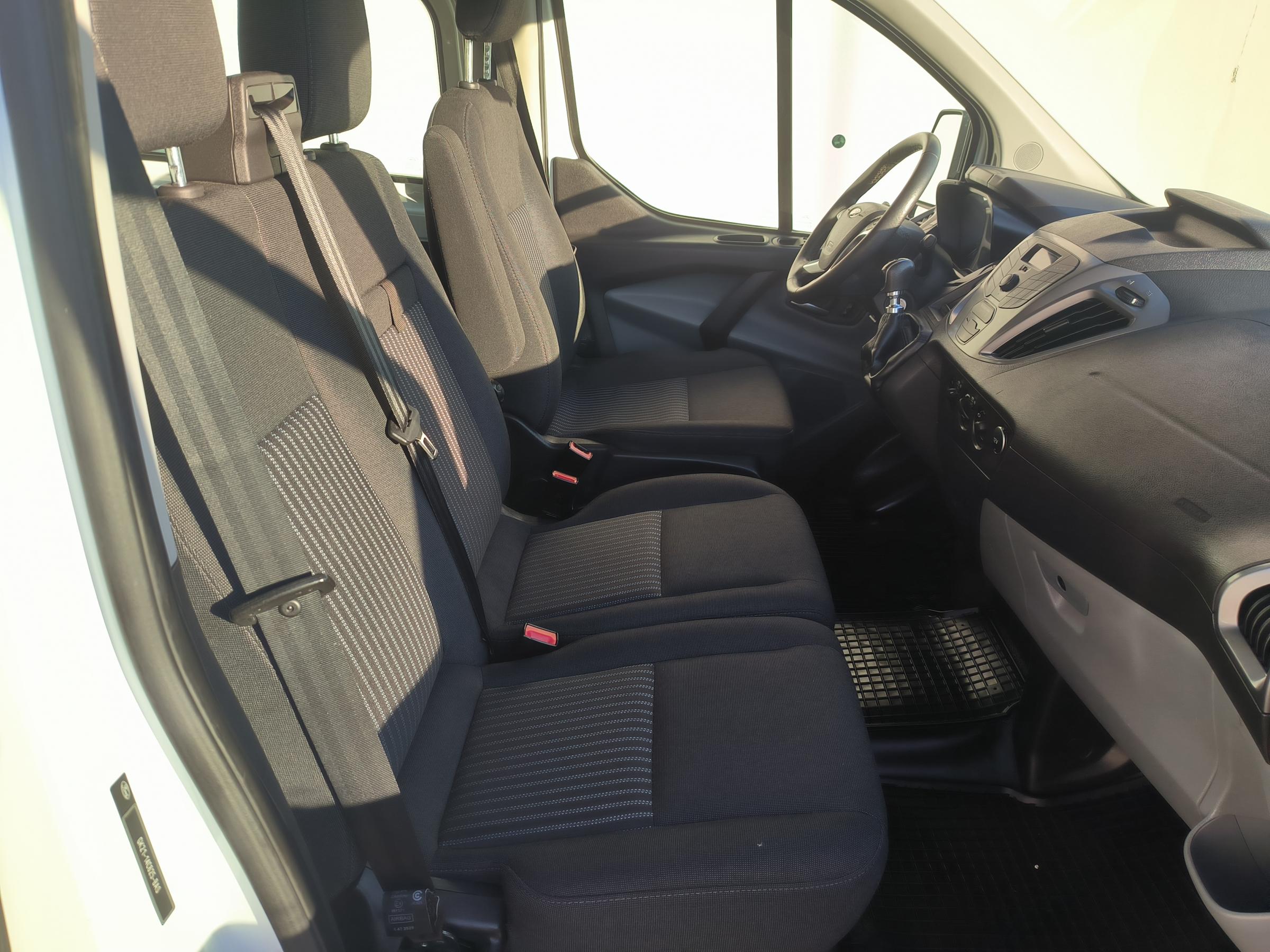 Ford Transit Custom, 2016 - pohled č. 10