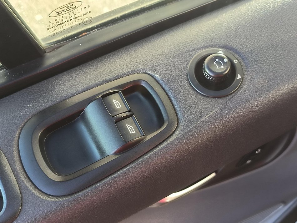 Ford Transit Custom 2.0 TDCi Trend 6míst