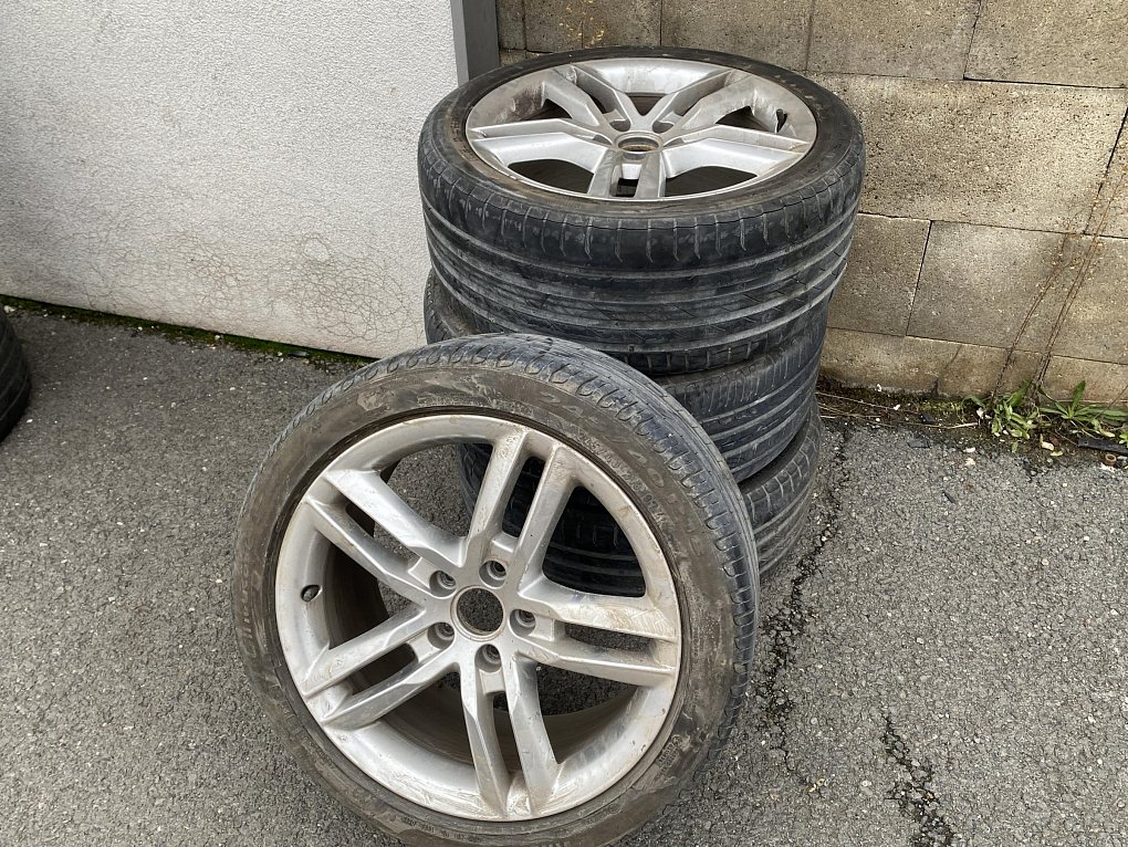 Audi A4 2.0 TDi  Quattro