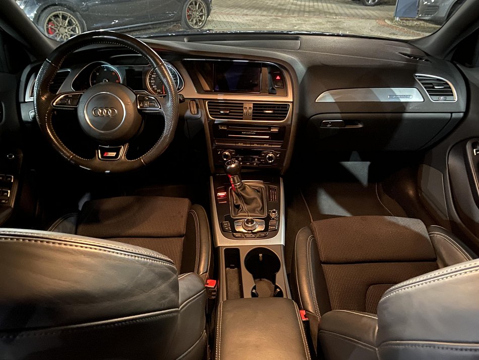 Audi A4 2.0 TDi  Quattro