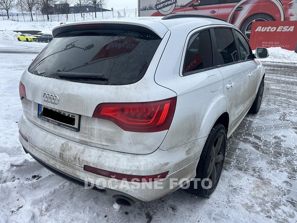 Audi Q7 3.0 TDi  Quattro