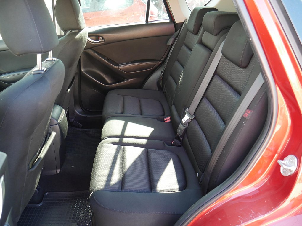 Mazda CX-5 2.0i  4x4