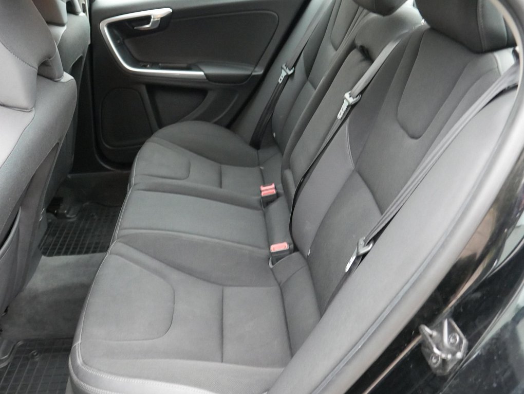 Volvo S60 2.0 D3 
