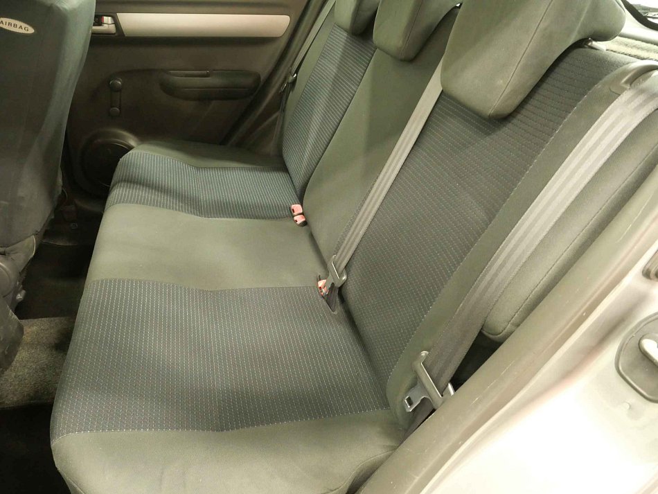 Suzuki Swift 1.3i 