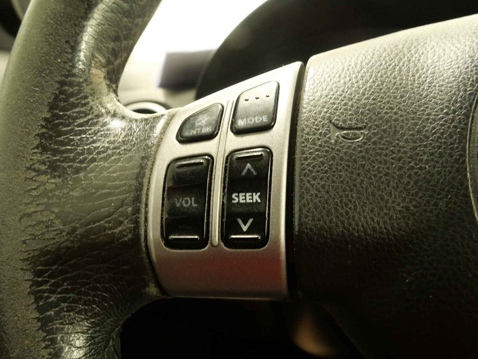 Suzuki Swift 1.3i 
