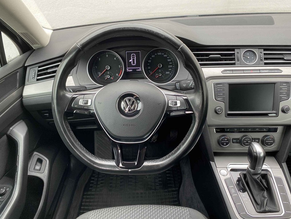 Volkswagen Passat 2.0 TDi 