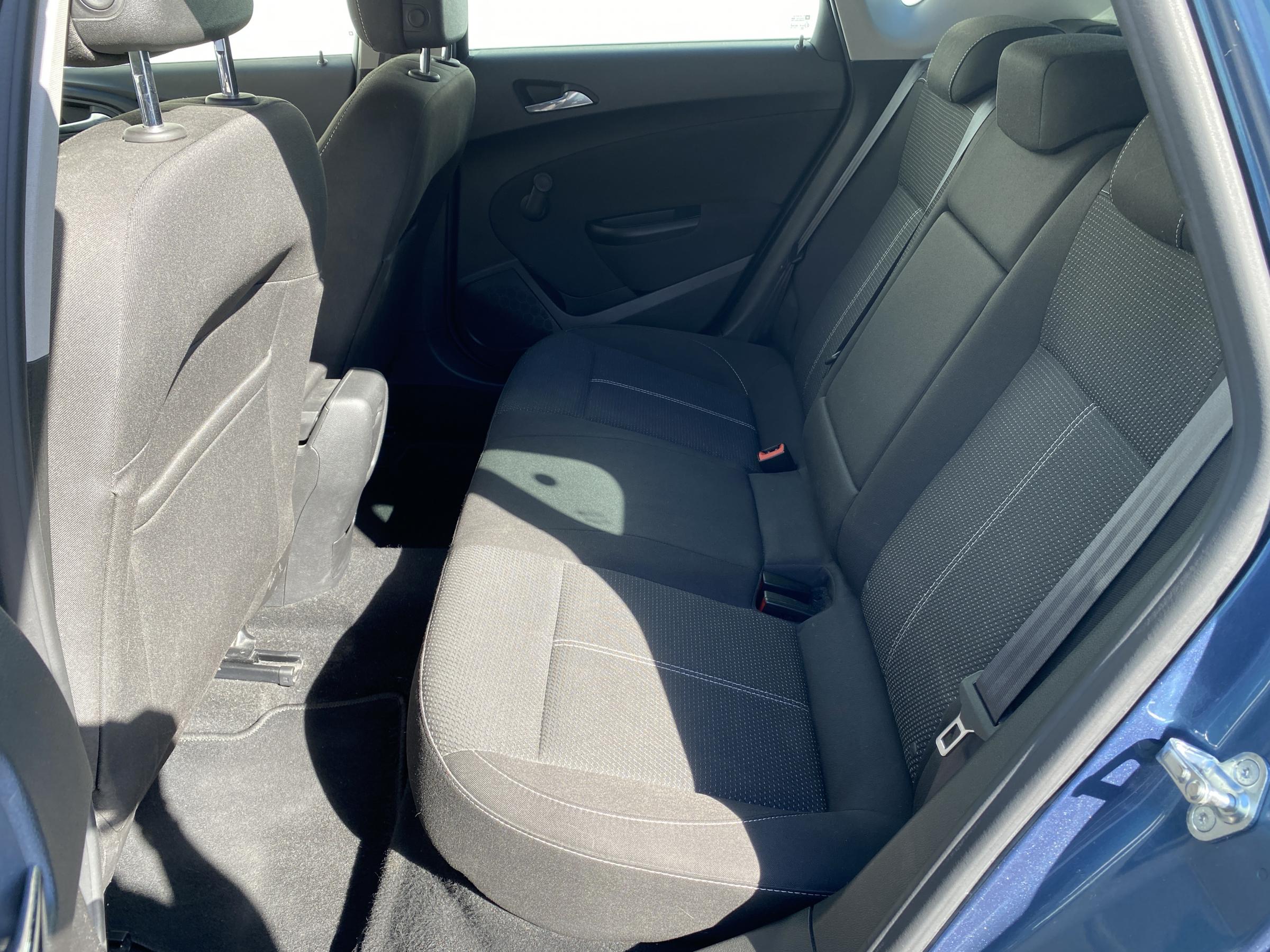 Opel Astra, 2015 - pohled č. 11