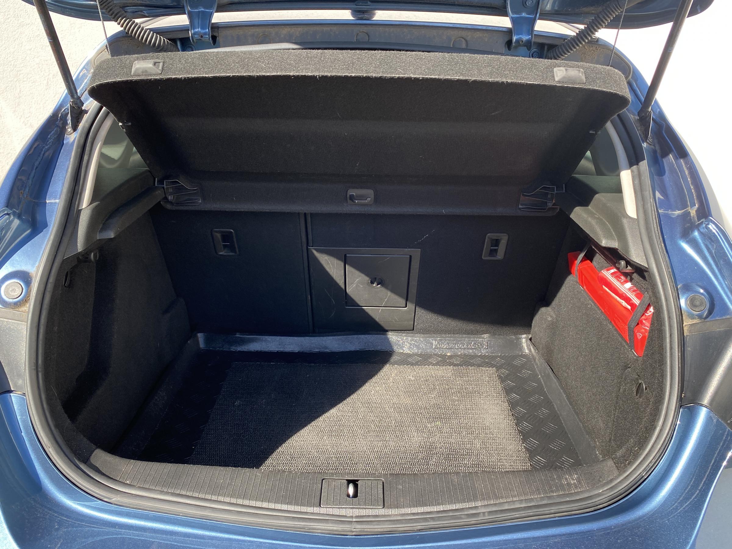 Opel Astra, 2015 - pohled č. 7