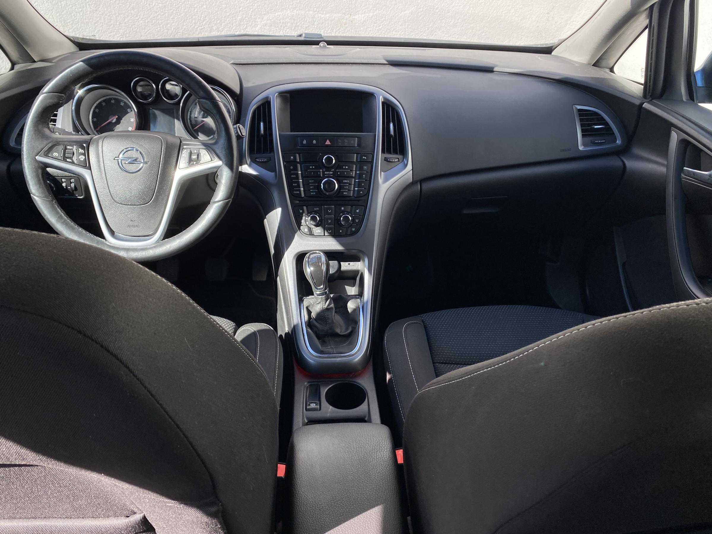 Opel Astra, 2015 - pohled č. 8
