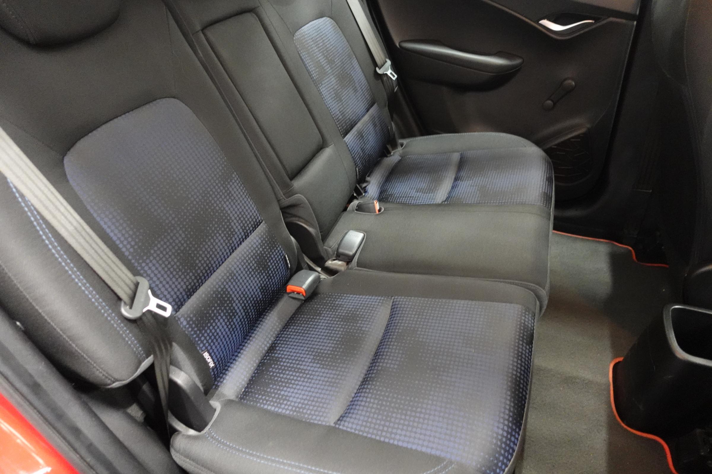 Hyundai ix20, 2012 - pohled č. 13